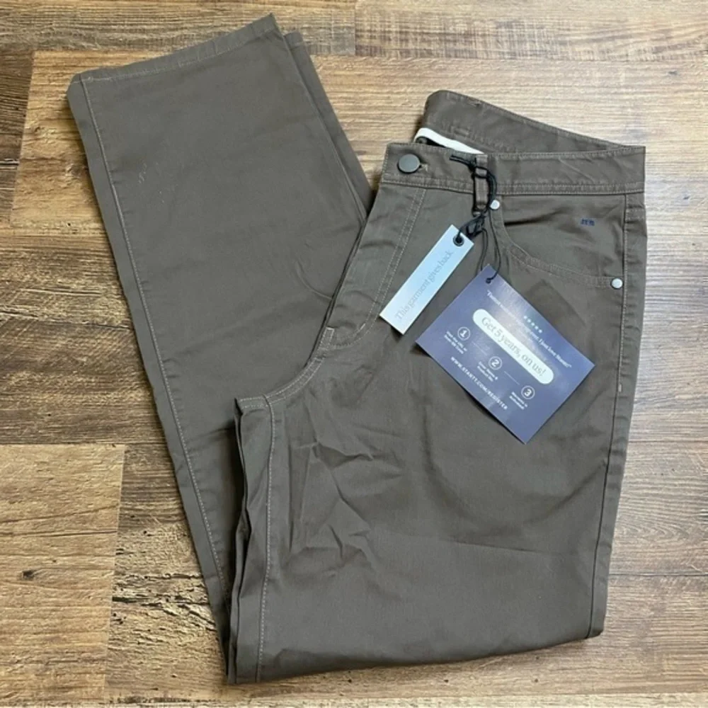 NWT STANTT Espresso European Fine Twill Danforth ST instead 29 Mens cargo pants